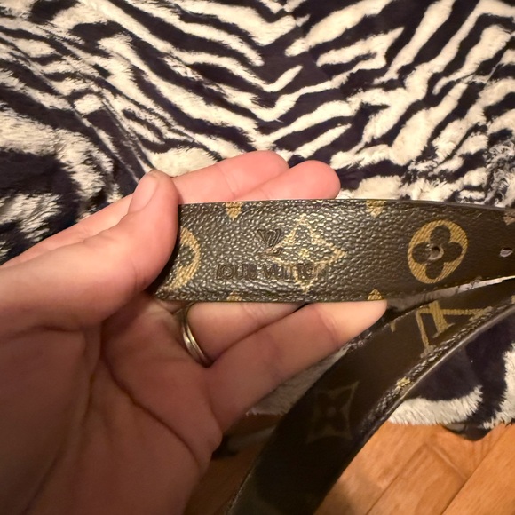 Women’s brown belt fashion inspired, but unbranded - Picture 4 of 6